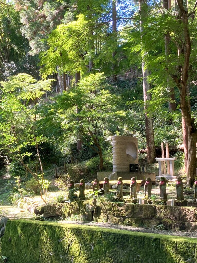 画像に alt 属性が指定されていません。ファイル名: 那珂川町馬頭広重美術館いつも肩こり４-766x1024.jpg